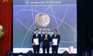 Giải thưởng Tạ Quang Bửu: Tôn vinh nghiên cứu khoa học cơ bản