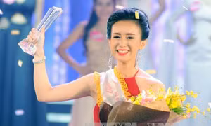 Nữ sinh Đà Nẵng đăng quang Hoa khôi VMU 2016