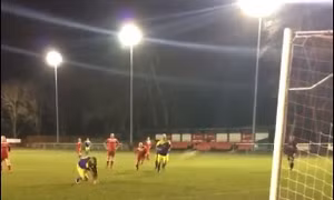Sững sờ với pha sút penalty có một không hai