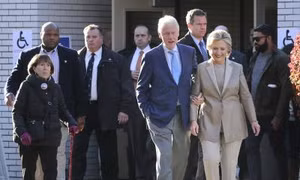 Bà Clinton đang dẫn điểm ở bang Florida