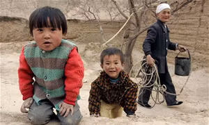 Nỗi đau mang tên “những đứa trẻ bị bỏ lại” 