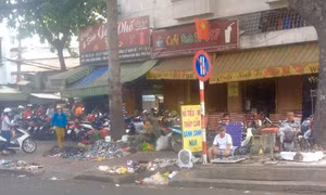 Quản lý vỉa hè không thể “mạnh ai nấy làm”