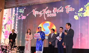 Tết cổ truyền trong lòng người Việt xa quê