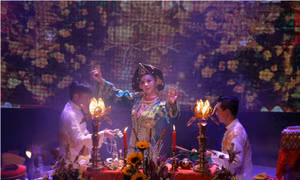 Xem "Tâm linh Việt" để cảm một tấm lòng nghệ sĩ