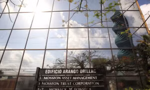 Điệp viên CIA sử dụng dịch vụ của Mossack Fonseca