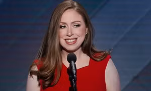 Con gái bà Hillary Clinton có thể tranh cử vào Quốc hội