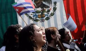 Người dân Mỹ Latinh bật khóc tiếc thương Lãnh tụ Cuba Fidel Castro