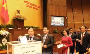 Quyên góp ủng hộ đồng bào miền Trung đến hết 30/11