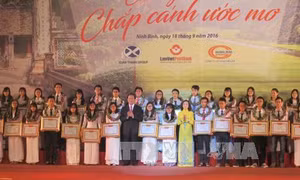 Chủ tịch nước dự lễ trao thưởng quỹ khuyến học Đinh Bộ Lĩnh