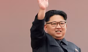 Ông Kim Jong-un đau đầu vì nỗi lo thừa cân
