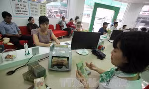Thận trọng khi giao dịch ngân hàng để bảo vệ tài khoản