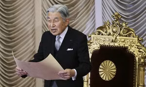 Nhật hoàng Akihito công bố video về ý định truyền ngôi cho Thái tử