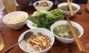 Phở khô - đặc sản Phố Núi danh bất hư truyền 