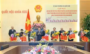 Gặp mặt đại biểu Quốc hội qua các thời kỳ