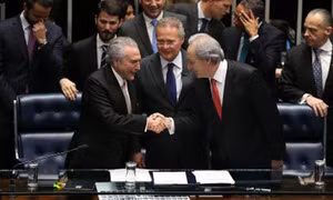 Bà Rousseff ra đi, khủng hoảng chính trị ở lại với Brazil