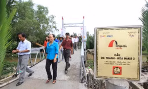 Khánh thành cây cầu thứ 10 do Tân Hiệp Phát tài trợ