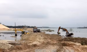 Giám đốc bị chuyển công tác vì dự án chậm tiến độ