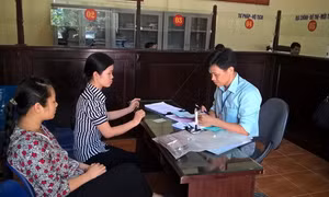 Có thể đóng BHYT theo hộ gia đình từng thời điểm khác nhau?