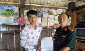 Người con đầu tiên của bản đỗ đại học