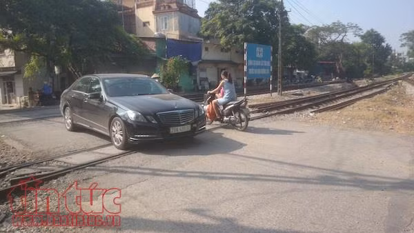  Tai nạn đường sắt giảm khi địa phương vào cuộc kịp thời ảnh 1