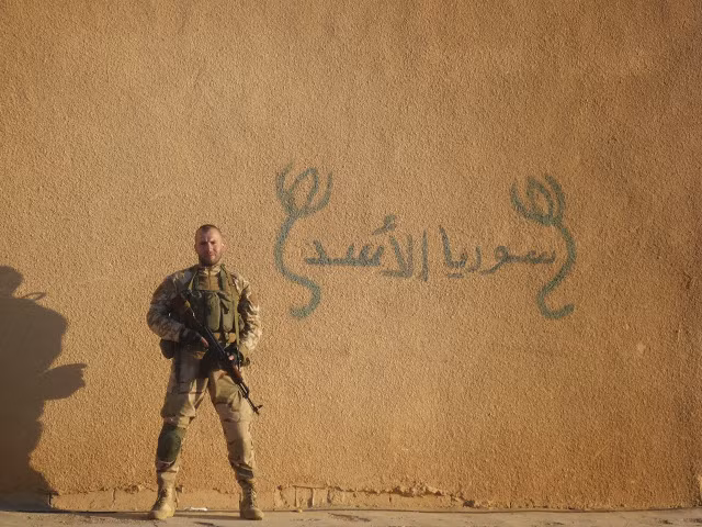 Nga treo thưởng dầu lửa để giữ đất, diệt IS tại Syria ảnh 2
