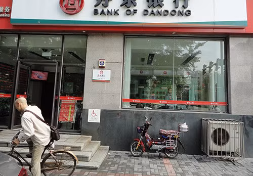 Nhật Bản trừng phạt ngân hàng Trung Quốc 'rửa tiền cho Triều Tiên' ảnh 1