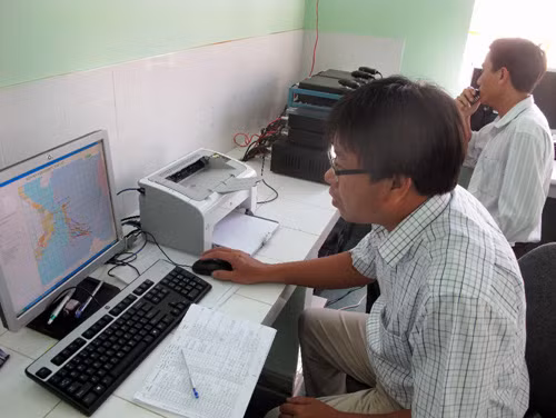 Hoàn tất sơ tán dân tránh bão trước 17h ngày 16/9 ảnh 1