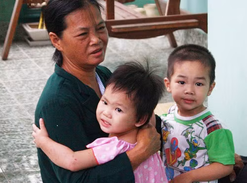 Đồng Nai: 5 cháu bé không rõ lai lịch được nuôi vì mục đích nhân đạo ảnh 1