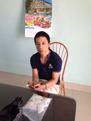 'Tuồn' 760 viên ma túy từ Trung Quốc về Việt Nam ảnh 1