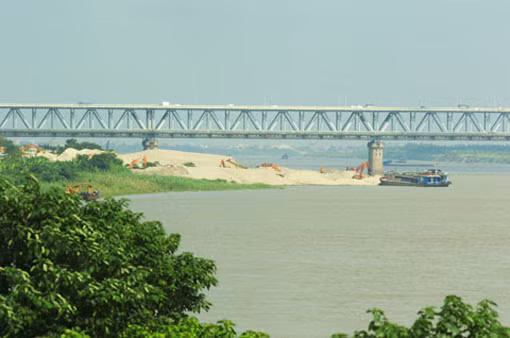 Hà Nội và những cây cầu - Kỳ 1: Những “biểu tượng” trên sông ảnh 2