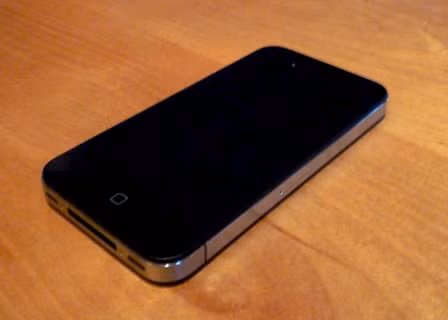 Bị tóm gọn khi vừa cướp Iphone ảnh 1