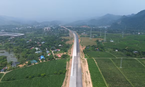 Tuyên Quang đổi mới mô hình phát triển, tạo động lực tăng trưởng mới