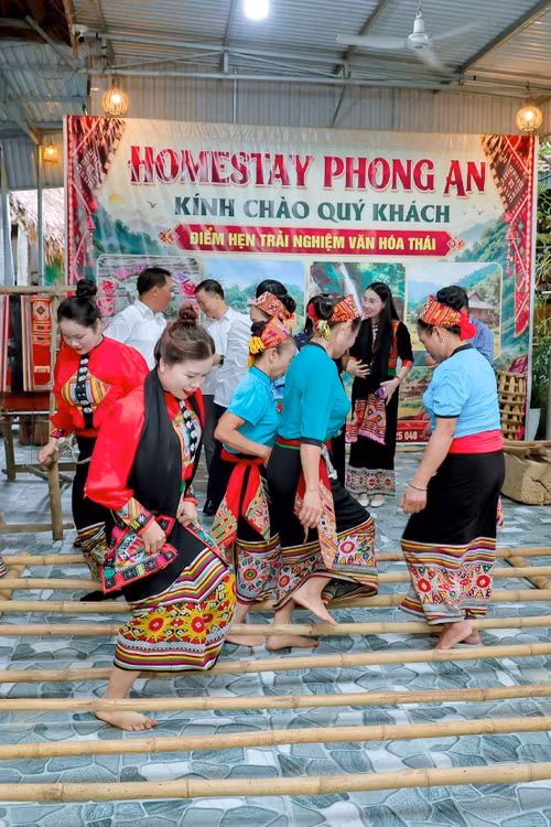 Đánh thức tiềm năng du lịch Mường Chọng