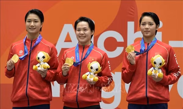 ASIAD 2026: Việt Nam giành HCV đầu tiên, U23 vào tứ kết