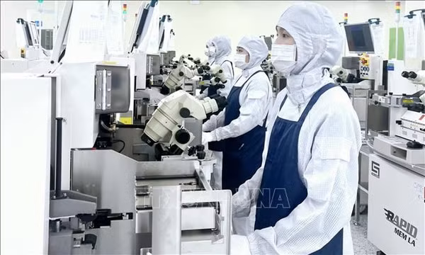Nghị quyết 57-NQ/TW: Hướng tới các công đoạn giá trị cao trong chuỗi bán dẫn