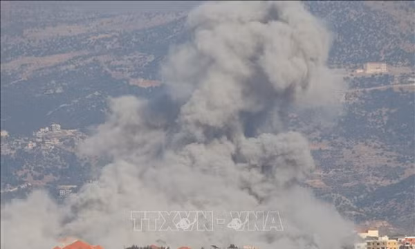 Chuyên gia: Cả Israel và Iran đều muốn khép lại vòng luẩn quẩn tấn công-trả đũa