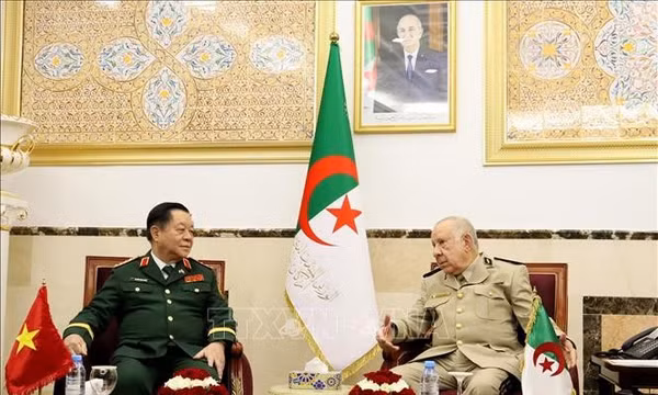 Việt Nam và Algeria thúc đẩy hợp tác quốc phòng
