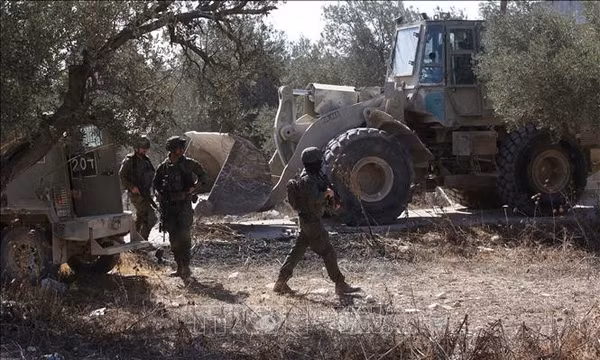 Binh sĩ Israel được triển khai tại Jenin, Bờ Tây. Ảnh: THX/TTXVN