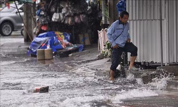  Ngập lụt sau mưa lớn kéo dài tại Bangkok, Thái Lan ngày 6/10/2026. Ảnh: THX/TTXVN phát 