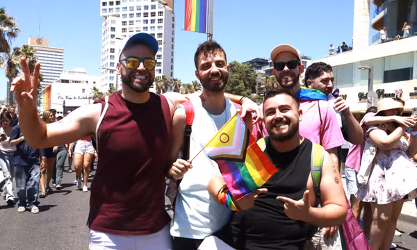 Với nhiều chính sách thân thiện và cởi mở với cộng đồng LGBTQ, thành phố Tel Aviv được mệnh danh “thủ đô của những người đồng tính” tại Trung Đông.