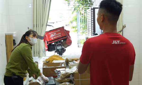 Đặc sản mật mía vươn xa, cởi nút thắt vận hành nhờ chuyển đổi số