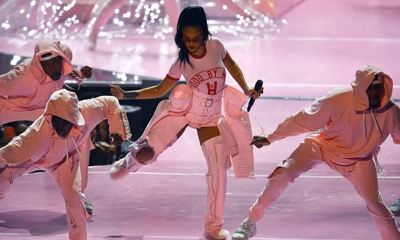 Beyonce rực ánh hào quang tại lễ trao giải VMAs 2016 ảnh 5