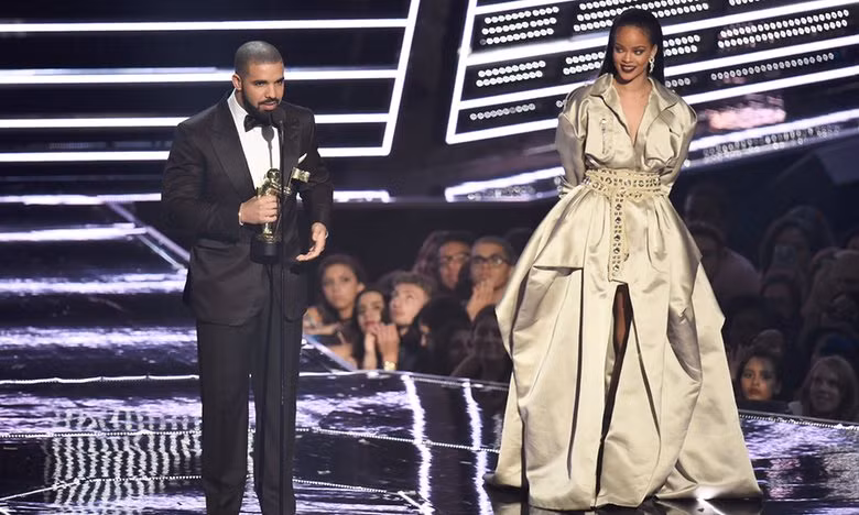 Beyonce rực ánh hào quang tại lễ trao giải VMAs 2016 ảnh 3
