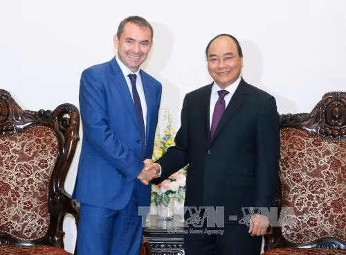 Thủ tướng tiếp Đại sứ Pháp tại Việt Nam ảnh 1