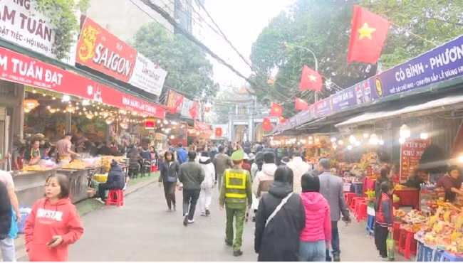 Đảm bảo thu vé xe đúng quy định tại điểm tham quan