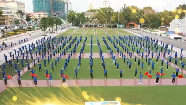 Thông điệp lịch sử: Tiếp nối xứng đáng truyền thống thế hệ thanh niên đi trước