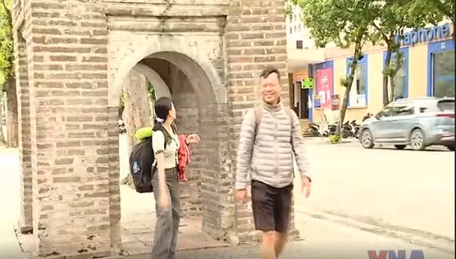 Hà Nội 'rét ngọt' giữa hè