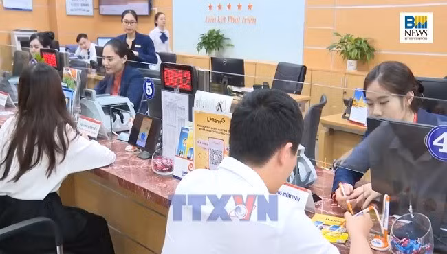  Tiêu điểm kinh tế tuần: Khơi thông nguồn vốn cho kinh tế tư nhân