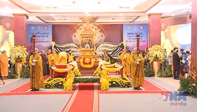 Chính phủ Ấn Độ đồng ý gia hạn tôn trí xá lợi Phật tại Việt Nam