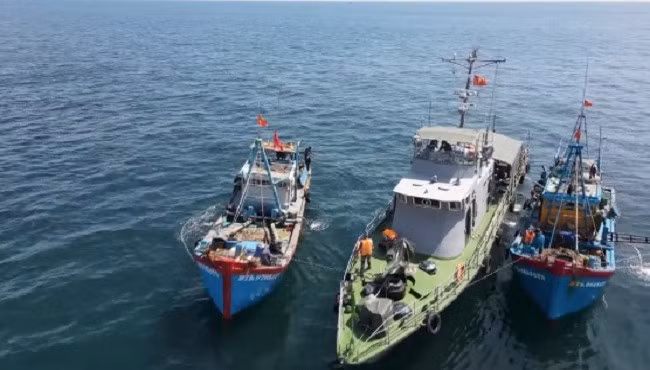 Ngăn chặn tội phạm từ sớm, từ xa, bảo vệ khu vực biên giới biển
